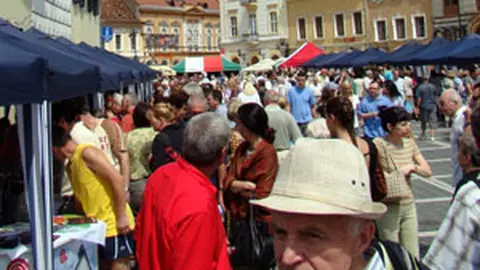 Targ Slow Food in acest weekend, in Piata Sfatului din Brasov