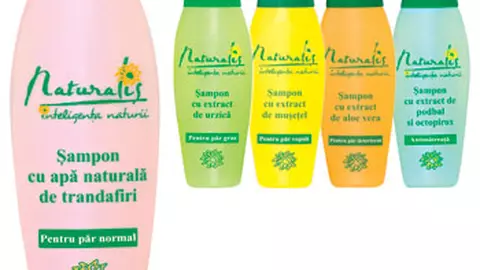 Naturalis sampon cu apa naturala de trandafiri pentru par normal