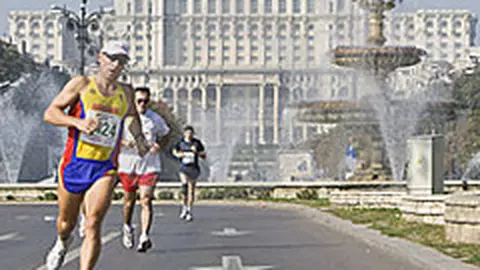 Becel sprijina Bucharest City Marathon