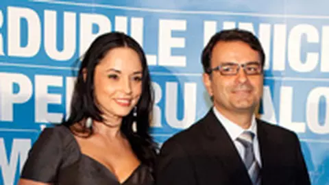 Andreea Marin Banica sustine primul card de afinitate UNICEF  din Romania