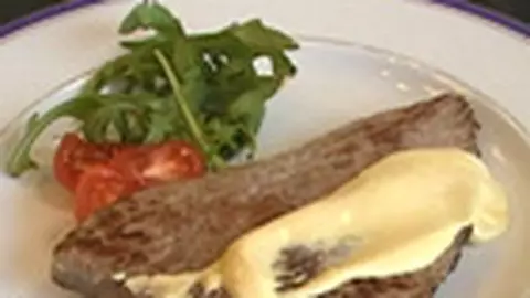 Friptura din carne rosie cu sos de mustar