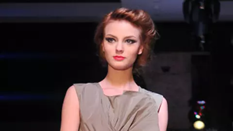 Irina Schrotter lanseaza colectia primavara – vara 2011