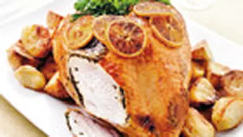 Piept de curcan cu mirodenii