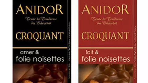 Ciocolata Anidor cu alune intregi