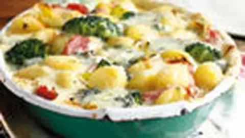 Gnocchi la cuptor cu praz si broccoli
