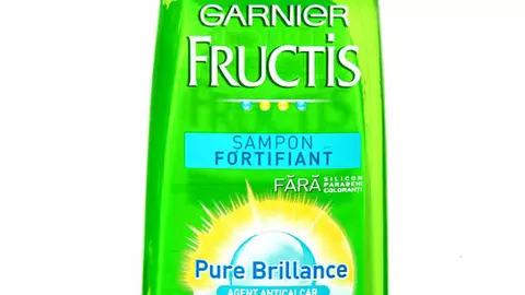 Noul sampon fortifiant Fructis Pure Brillance, de la Garnier