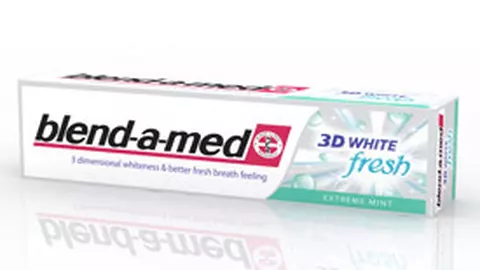 blend-a-med 3D WHITE fresh
