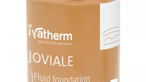 Joviale de la Ivatherm fond de ten cu acoperire impecabila si efect satinat