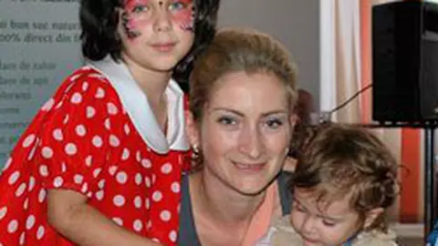Parintii au ales legumele si fructele pentru copii, la „Bucatareala in familie cu Irinuca”