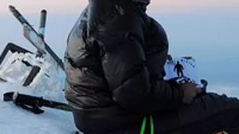 Alpinista Crina Popescu  pleaca intr-o noua expeditie