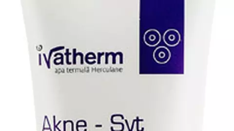 Akne-Syt, tratament impotriva acneei, de la Ivatherm