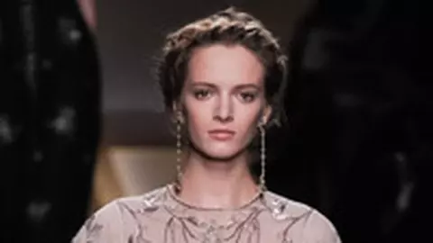 Muzeul virtual de creatie vestimentara al lui Valentino Garavani