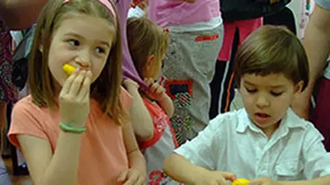 Joaca-te cu legume si fructe alaturi de Irinuca, la BABY EXPO