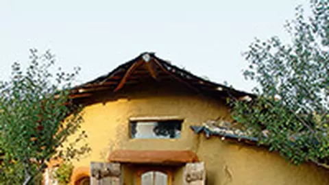 Casa de lut – viitorul eco