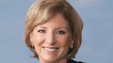 Sheri McCoy, CEO AVON, în top Fortune "50 Most Powerful Women" din 2012