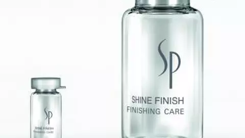 Un păr mătăsos cu Shine Finish