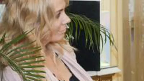 Ce secrete de frumuseţe are Dana Săvuică