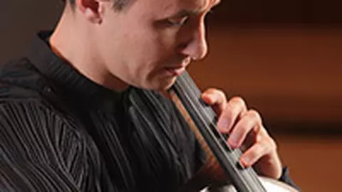 Răzvan Suma, între violoncel şi familie