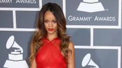 Coafurile de la Grammy - HOT or NOT