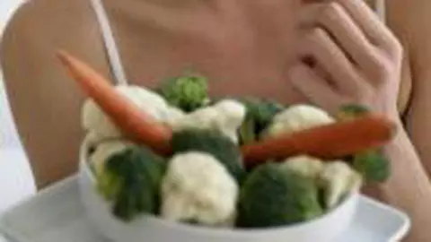 Postul Paştelui – detoxifierea organismului prin raw vegan