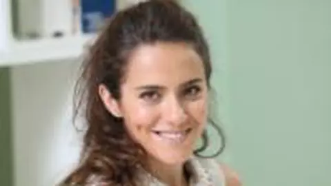 Te gândeşti să-ţi faci un implant dentar? Iată ce trebuie să cunoşti!