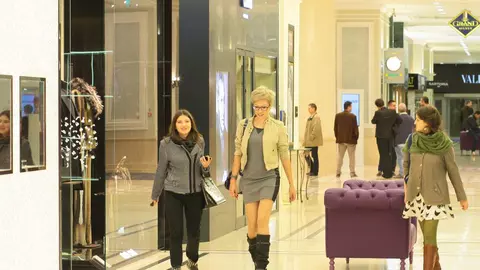 Cum a fost în noaptea shoppingului de lux