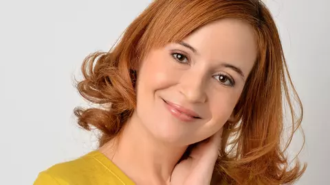 Un medicament obişnuit a lăsat-o fără voce!