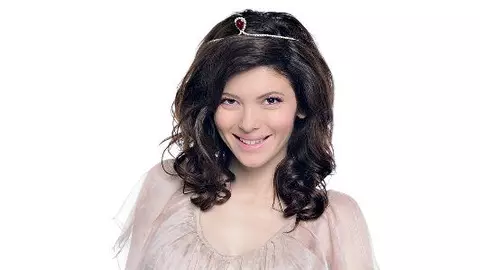 Anca Lungu în pregătiri pentru Prinţesa Linguriţă
