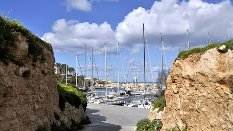 Tineri dornici de distracţie în Malta!