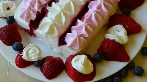 Tort de înghețată