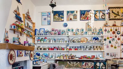 (P) Escapadă la shopping pe insula Thassos