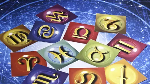 Cum sunt zodiile influențate de Luna Plină în Scorpion