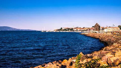 (P) Nessebar, îmbinarea ideală dintre frumuseţi naturale şi atracţii istorice