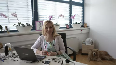 De ce să-ți treci Chief Happiness Officer pe cartea de vizită
