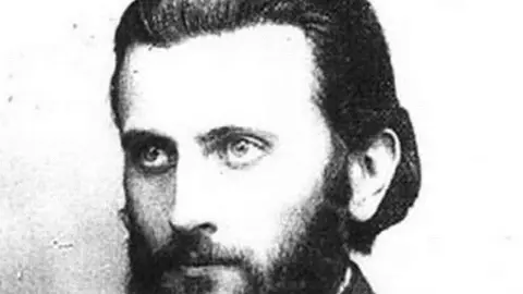 Se întârzie canonizarea lui Arsenie Boca