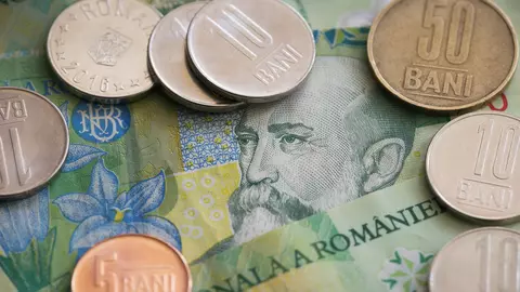 Educaţia financiară - o nouă materie în şcolile româneşti