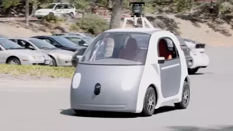 Google - maşina care se conduce singură