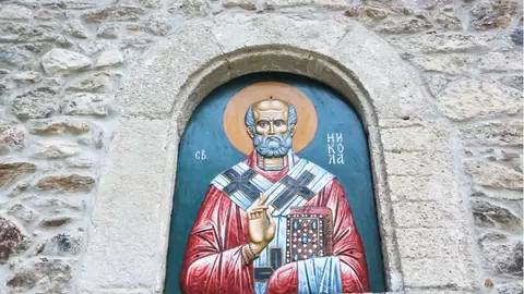 Sfântul Nicolae, ocrotitorul copiilor şi al fetelor nemăritate