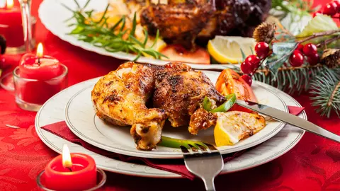 Fă asta și nu te vei îngrășa de sărbători! Dezvăluirile nutriționiștilor te vor ajuta