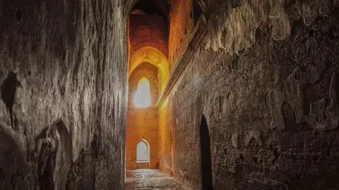 Misterul bisericilor vikinge din România
