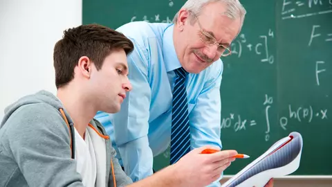 Experții vor să afle cum văd copiii școala pentru a crea meseriile viitorului și după nevoile lor. Mulți absolvenți de liceu vor să plece la studii în străinătate