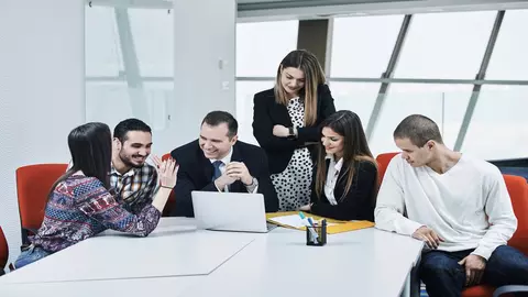 Ești pregătit ca în 3-4 ani profesia ta să arate altfel? Nu schimba jobul, reinventează-l!