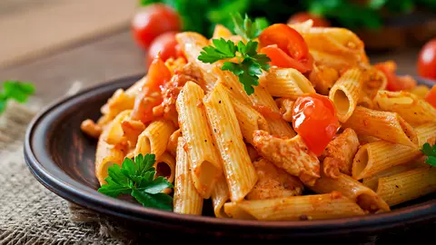 Cum să faci cele mai delicioase paste cu pui și ciuperci pe care le-ai mâncat vreodată
