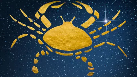 Horoscopul lunar martie 2017 pentru Rac: dragoste, carieră, bani, sănătate