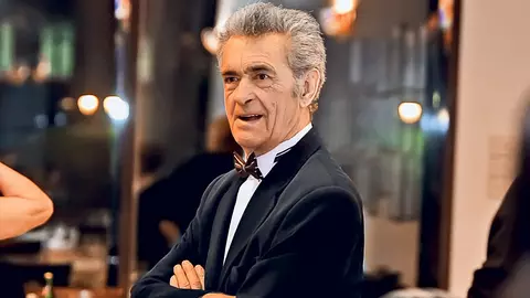 A fost o valoare a teatrului românesc! Imagini de colecție din tinereațea lui Iurie Darie