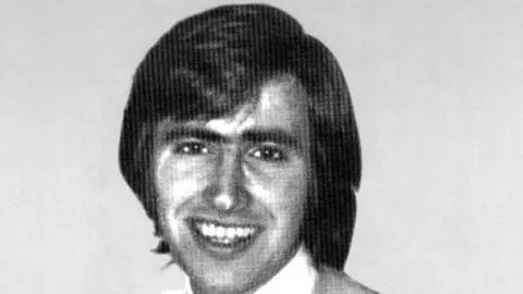 A avut un succes nebun în anii 80'! Cum arată acum celebrul cântăreț Ricky Dandel