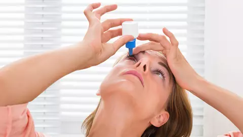 Cum să tratezi cataracta şi să-ți îmbunătăţeşti vederea în doar 3 luni? Soluția este 100% naturală