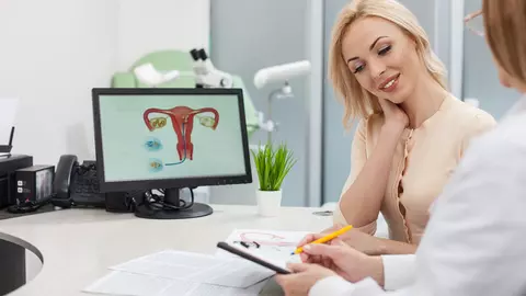 Care test de depistare a cancerului de col uterin este mai eficient:  cel în mediu uscat sau cel în mediu lichid?