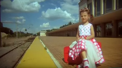 O mai ții minte pe Cleopatra Stratan? Astăzi este o adolescentă de 14 ani, înaltă și frumoasă