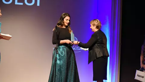 Vedetele care au înmânat premiile la Gala  Femeia Anului 2015
